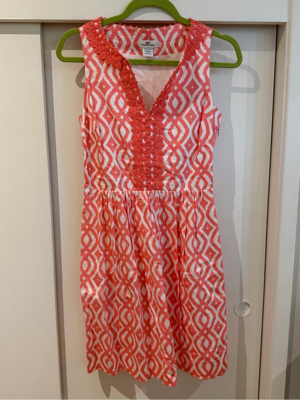 Vineyard Vines Coral and White Sleeveless Geometric Dress